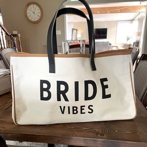 💕BRIDE VIBES tote bag. Perfect for a bachelorette trip!